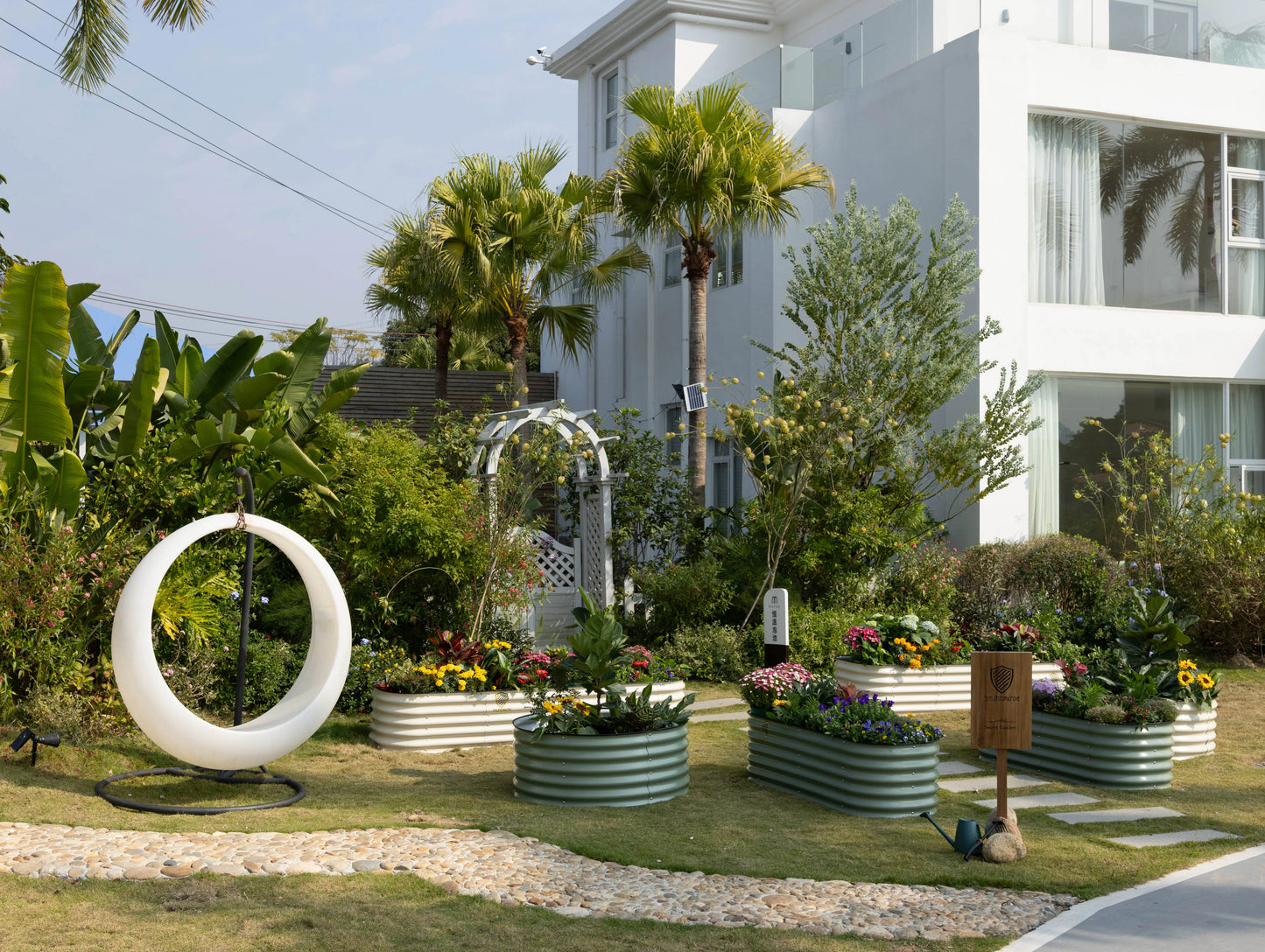 17" Tall Galvanized Steel Eco-Friendly Durable Outdoor Raised Garden Bed Easy Installation Powder-Coated Growing Flowers Herbs